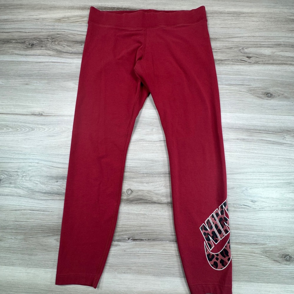Nike Womens Sportswear Leggings Burgundy Red Leopard Print Logo Size Large